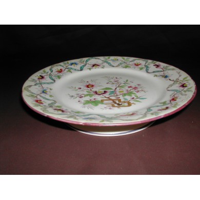 Assiette sur pieds porcelaine Sarreguemines décor n°211 Assiette sur pieds porcelaine Sarreguemines décor n°211