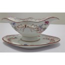 Sauci&egrave;re en porcelaine de Sarreguemines minton 252 environ 22 cm