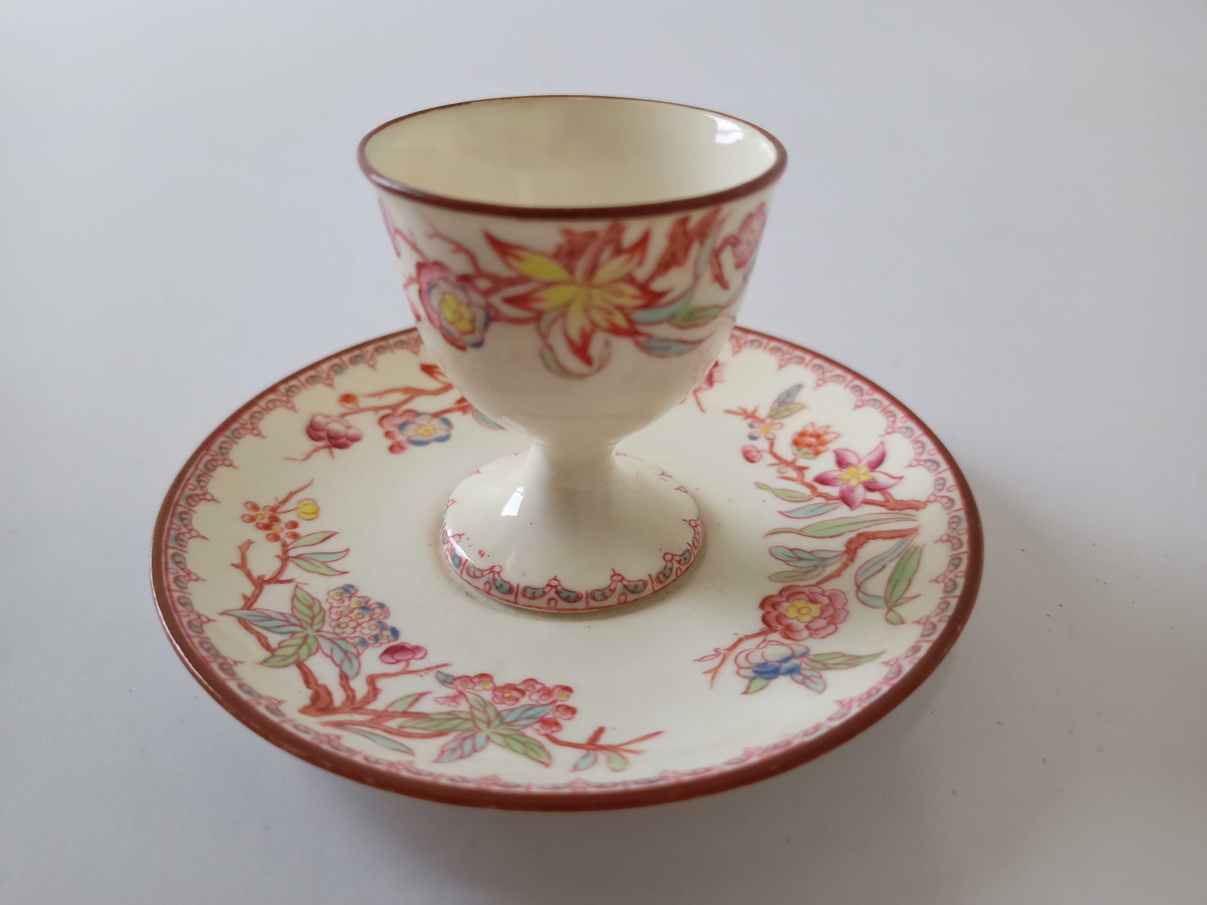 2 Coquetiers Pour œuf En Porcelaine Anglaise Royal Worcester | Selency