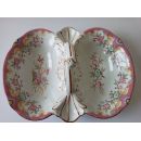 Mendiant 1875-1877  30 cm p&acirc;te type China de Sarreguemines minton 252