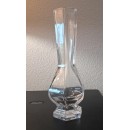 Superbe Vase Soliflore en Cristal de Sèvres Forme Élancée Hexagonale Signé
