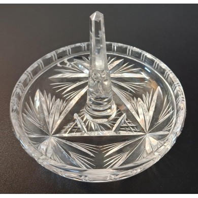 Baguier en cristal avec de beaux reflets