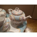 Exceptionnel Déjeuner sur plateau en Porcelaine de Sarreguemines Minton 635